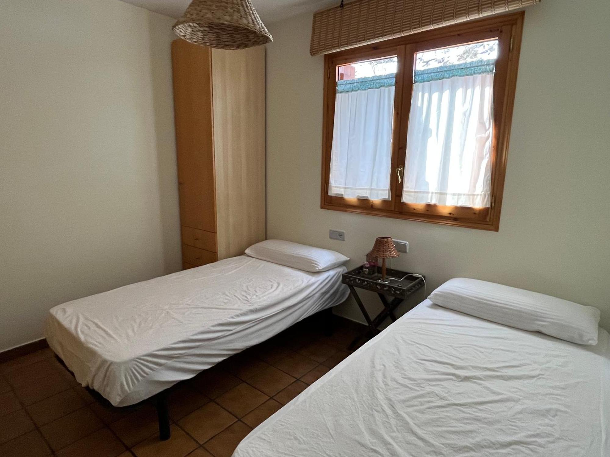 Cases Roses Apartment Escalo